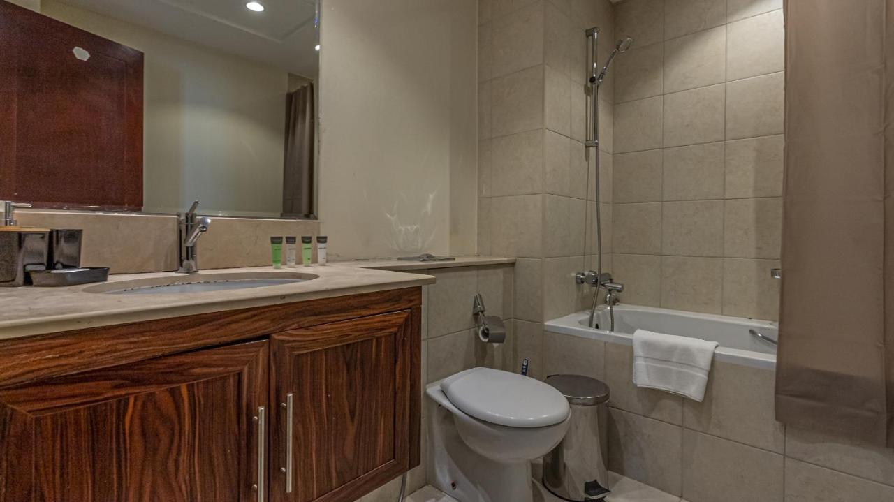 Bellavista - 2Br At The Residences Downtown Boulevard Full Burj Khalifa And Fountain View Дубай Екстериор снимка